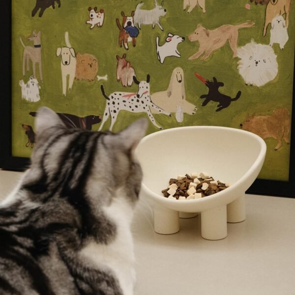 Four-Legs Ceramic Cat‘s Bowl, Chubby Cute Pet Bowls, Matte Crème